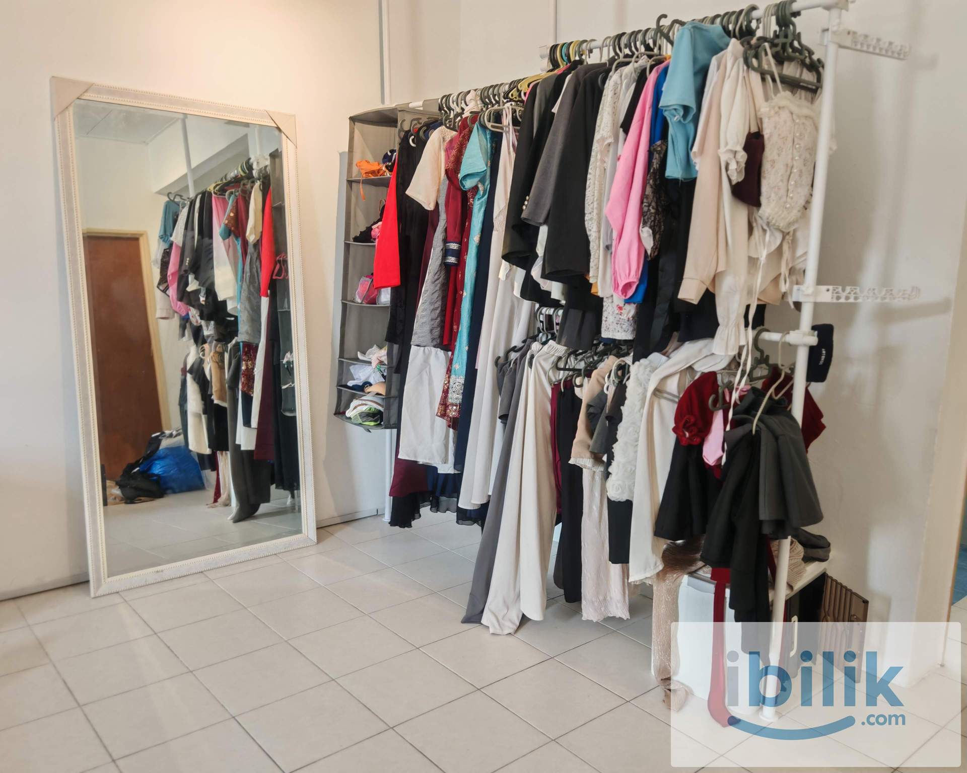 Free Parking Room for rent Near Bukit Jalil KL - Image 5