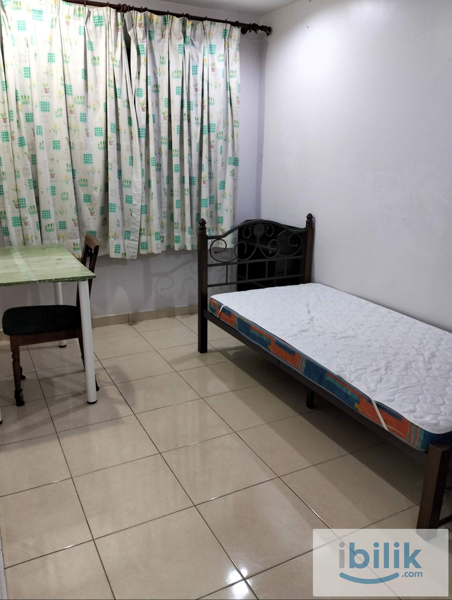 Personal Cosy Room - Image 4