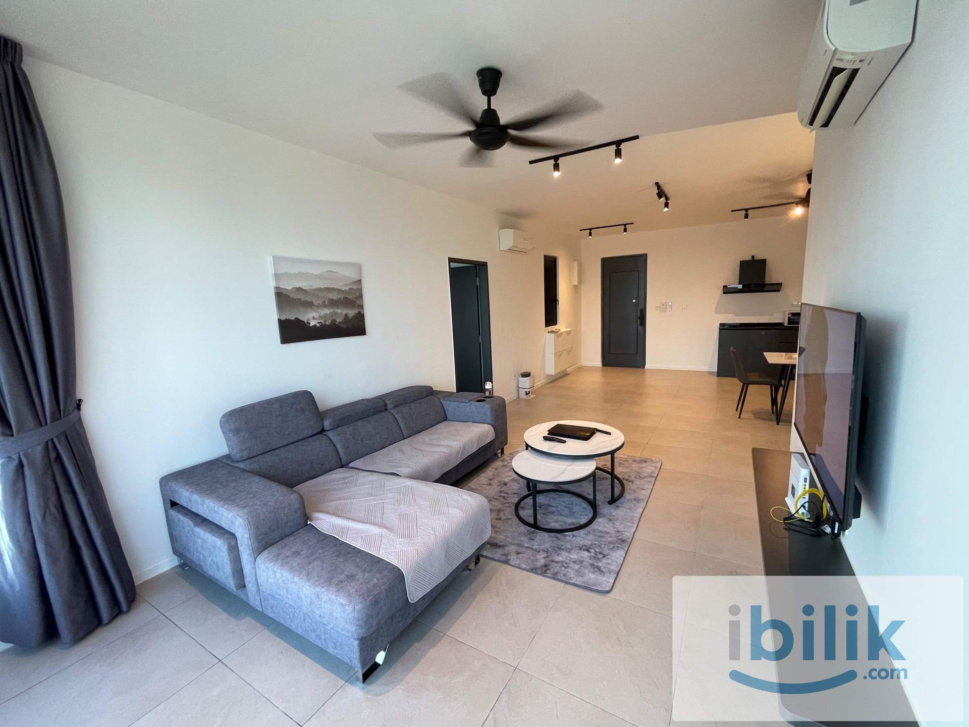 Junior Master Room - Image 1