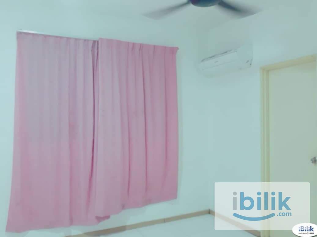Middle Room at Vista Alam, Shah Alam - Image 2