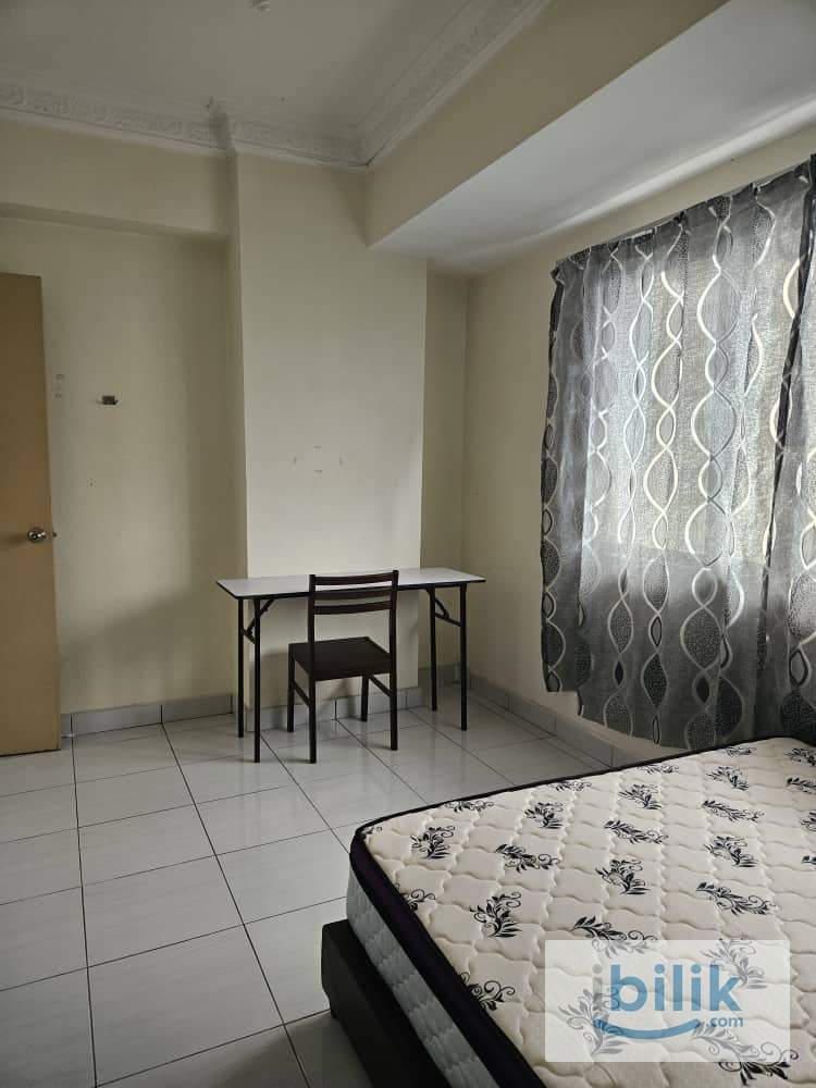 Master bedroom ins vista komanwel b  - Image 1