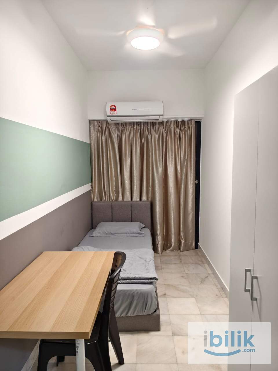 female unit single balcony room next hospital hkl titiwangsa - Image 1