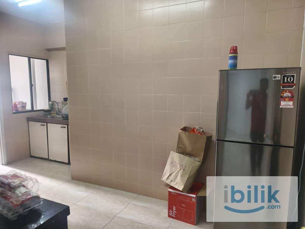female unit medium room walk to ukm fully furnished titiwangsa - Image 5