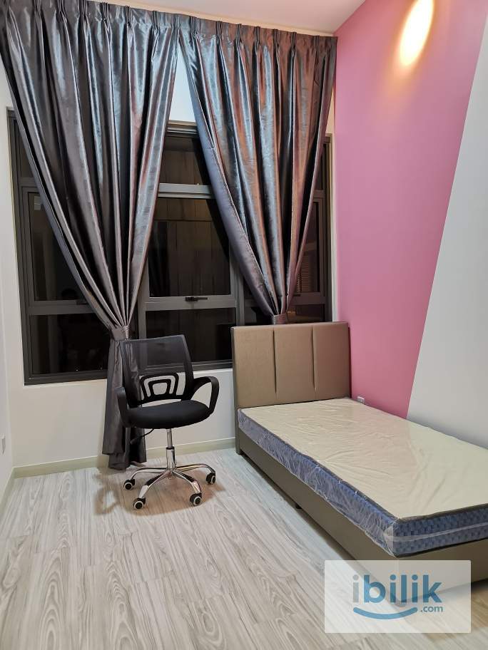 big single room fully furnished next jalan kuching lakeville residence - Image 1