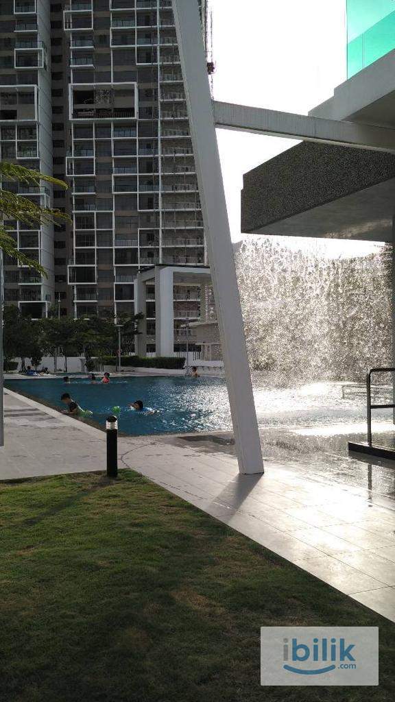 🏡 Cozy Medium Room for Rent @ Penang Garden Ville Condo | Utilities Included - Image 1