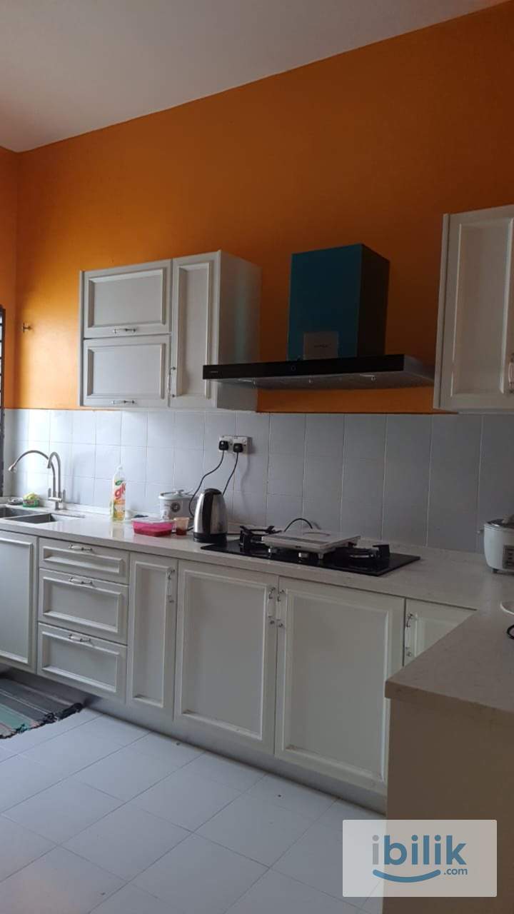 Room at Kulim Hi Tech Park - Image 3