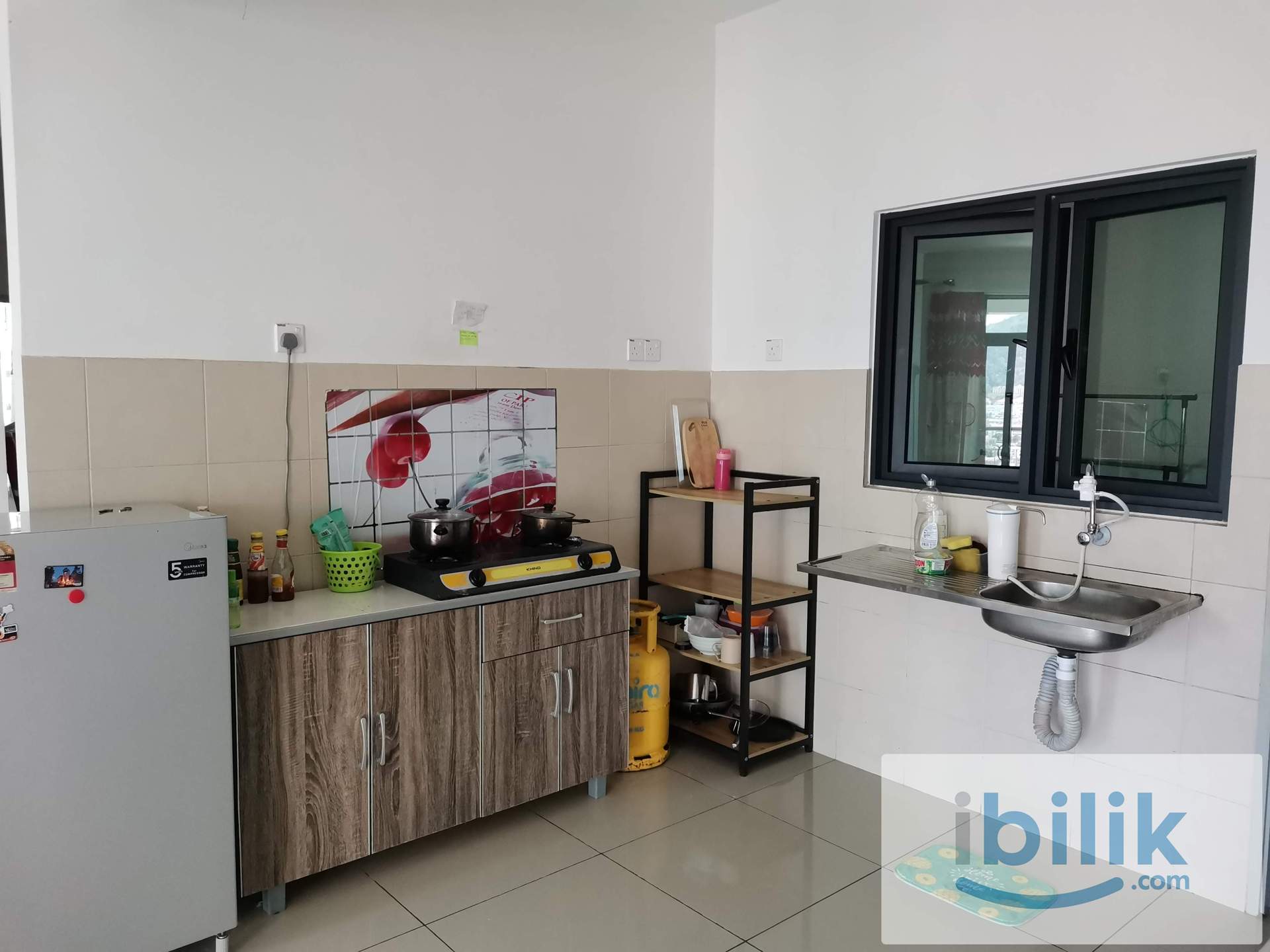 Promenade Aircond furnished Middle Room include utilities Share Bathroom MIX GENDER - Image 2