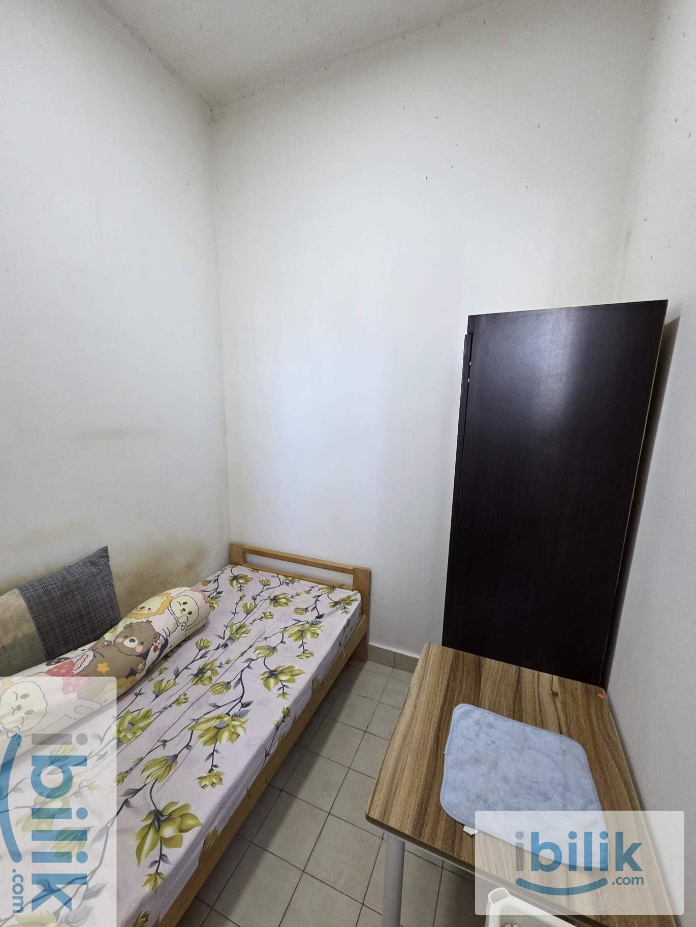 All Season Park Single room included utilities no aircond - Image 4