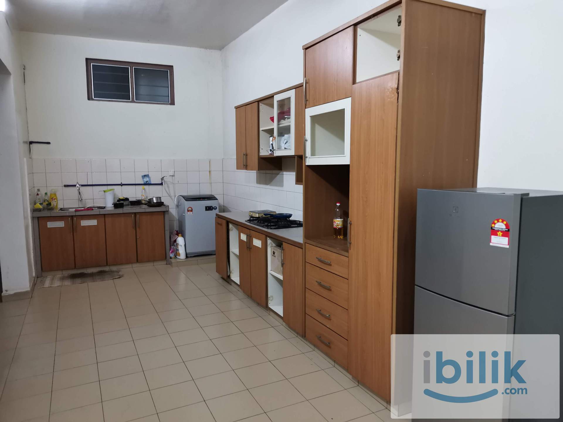 George Town landed House Aircond Middle Room included utilities - Image 5