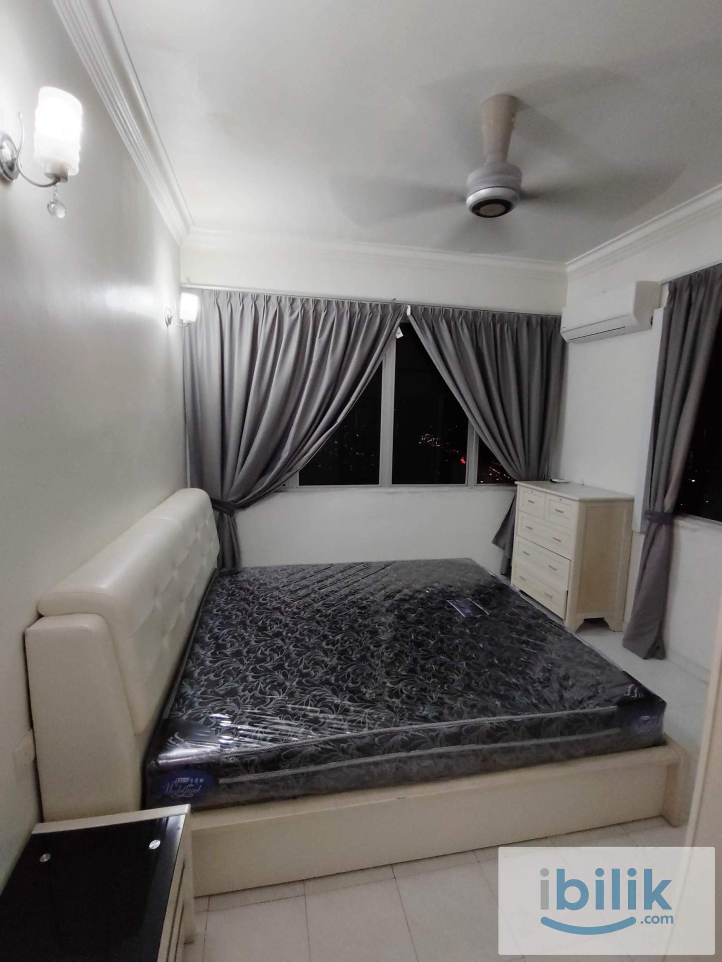 N-Park Furnished Aircond Master room included utilities - Image 1