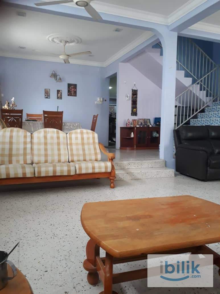 Middle Room - Image 3