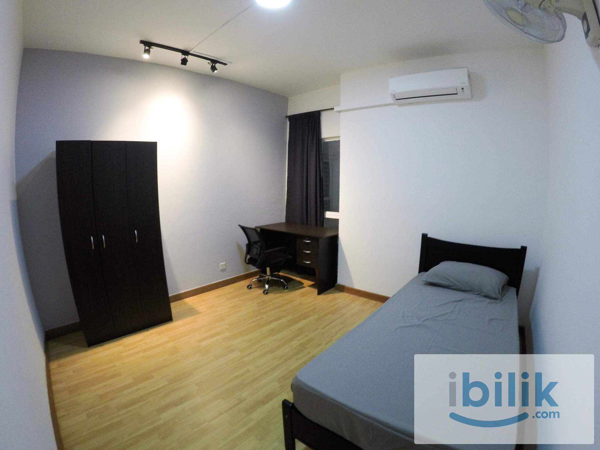 Kota Damansara Spacious Female Medium Room @ Cova Suites - Image 1