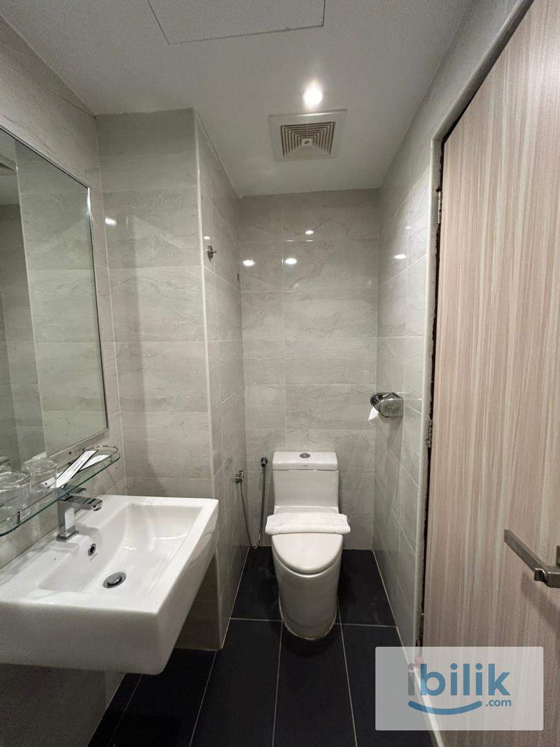 [ZERO DEPOSIT] Super Comfy Hotel Room at Amansari Nusajaya 🏨 Prime Location • 5 Mins to LEGOLAND & Tech Park ✨ - Image 5