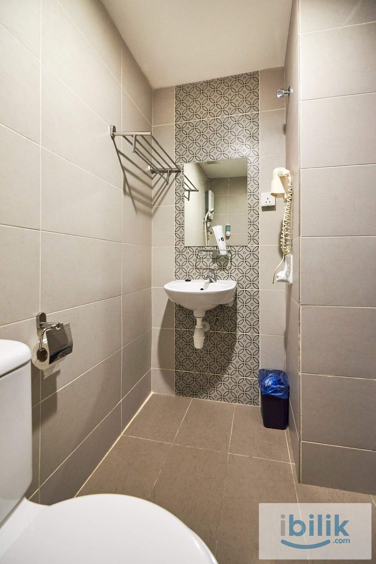 Promo 🧧 Furnished Co-Living Single Room for Rent near LRT Masjid Jamek - Image 3
