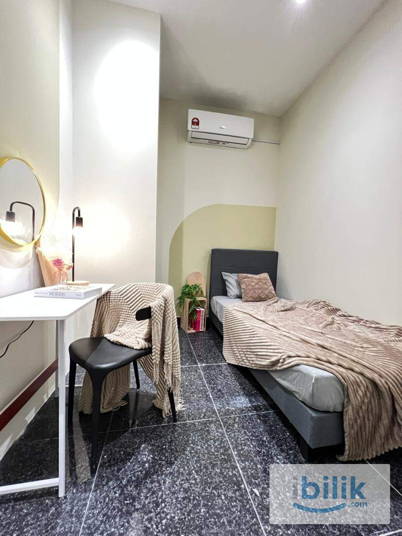 Promo 🧧 Furnished Co-Living Single Room for Rent near LRT Masjid Jamek - Image 4