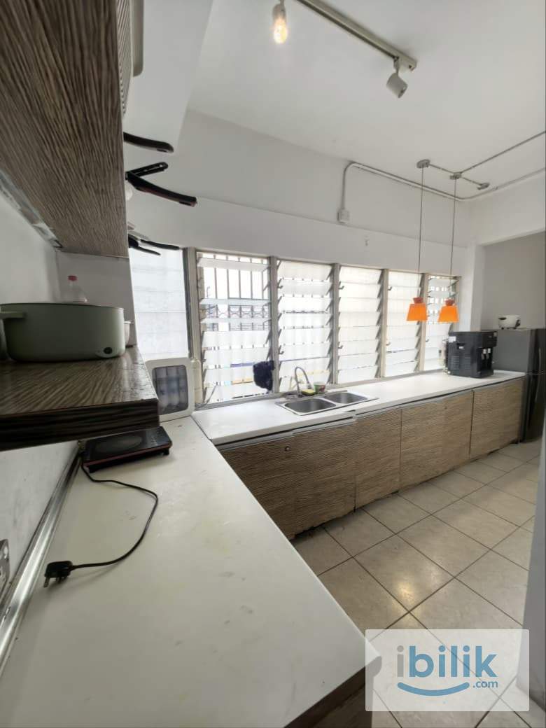 1️⃣1️⃣OFFER ⭐ Furnished Master Room for Rent near MRT Bukit Bintang - Image 4