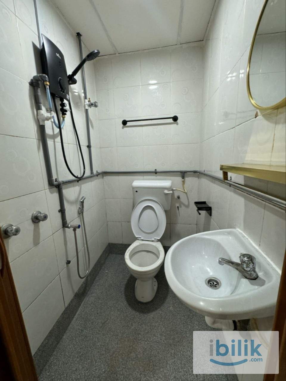 LIMITED OFFER ⭐ Co-Living Room with Zero Deposit Room for Rent at Brickfields - Image 4