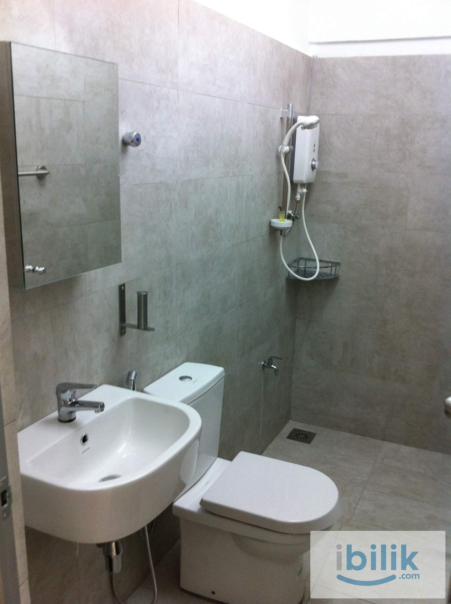 Fully Furnished Single Room Near Paramount LRT, Petaling Jaya - Image 3