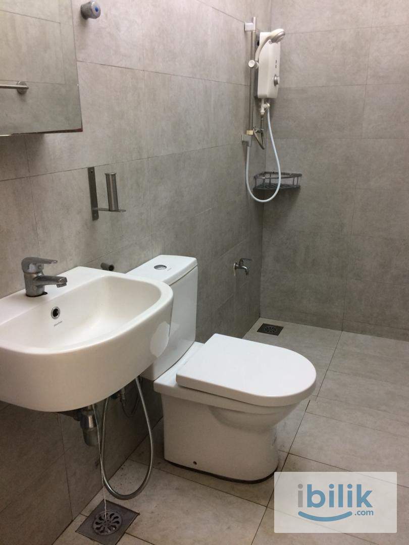 Furnished Middle Room Near Paramount LRT, Petaling Jaya - Image 3
