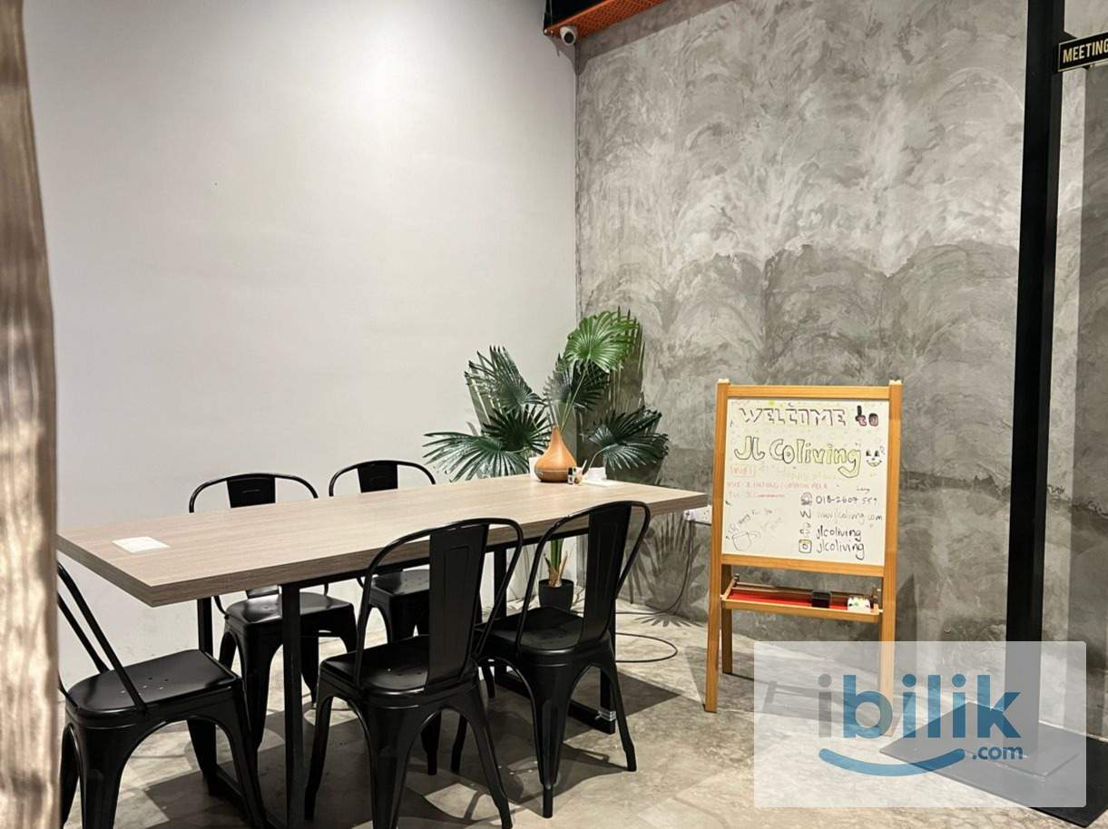 Free WiFi, Cleaning ✨Co-Living Single Room for Rent near LRT USJ 21 - Image 2