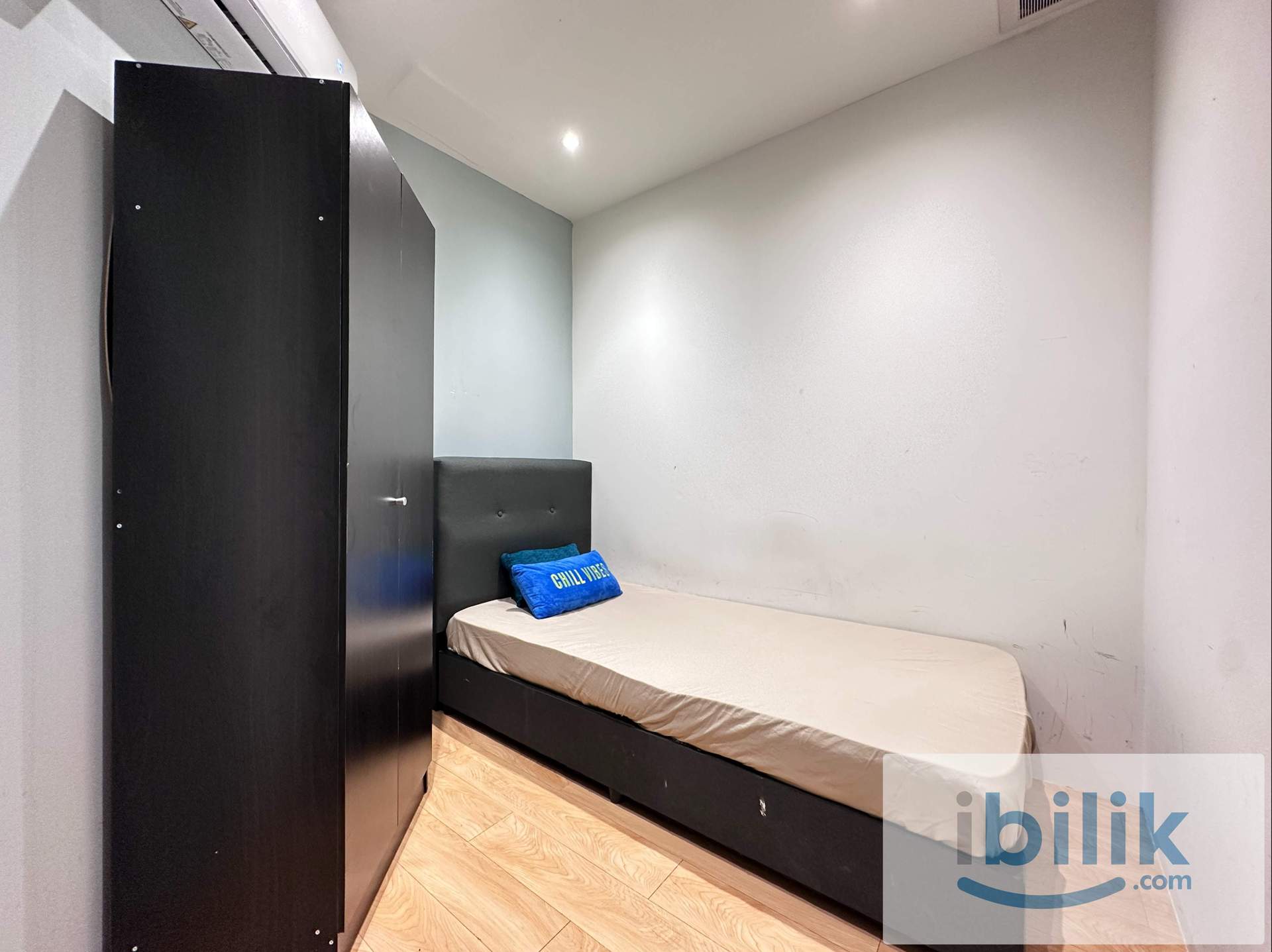 🎯 Student Friendly Room for Rent at PJS 8, Bandar Sunway 📚 Near College & Public Transport  - Image 3