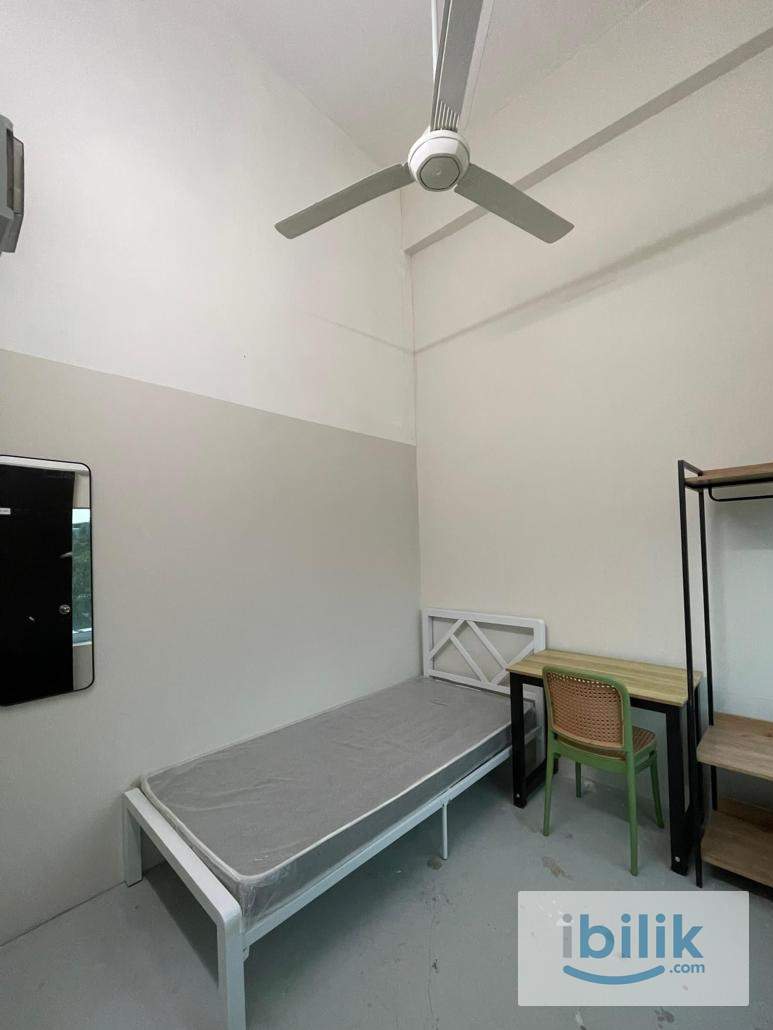💰 Budget-Friendly Room 🏠 near  Proton Hicom Factory, Kota Kemuning - Image 1