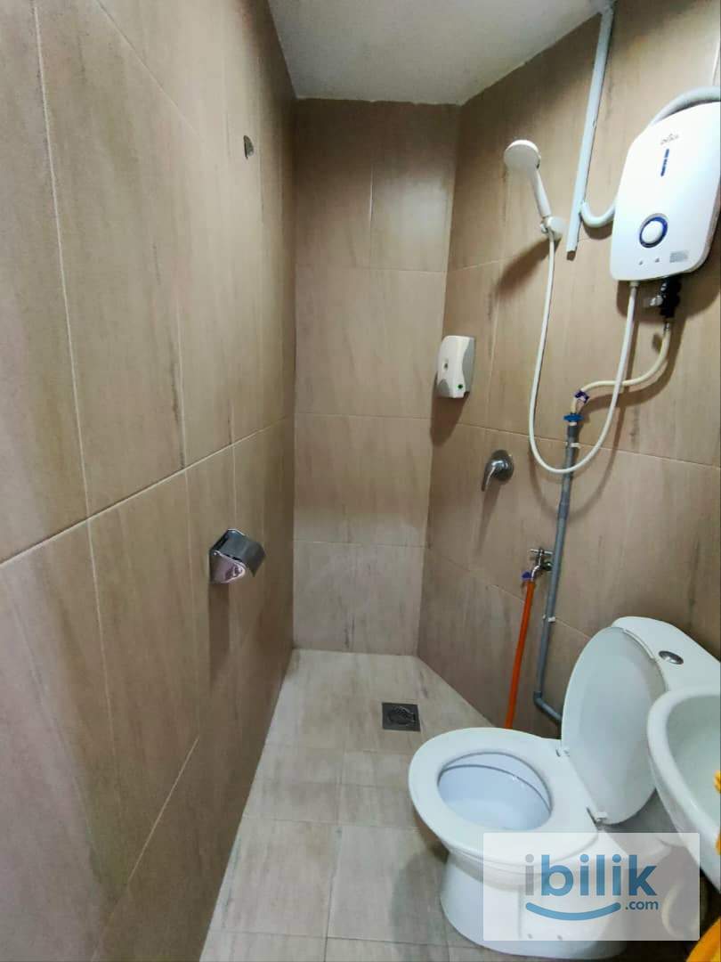 💎 Premium Room with Private Bathroom 🚿near IOI City Mall LRT, Pavilion Bukit Jalil - Image 5