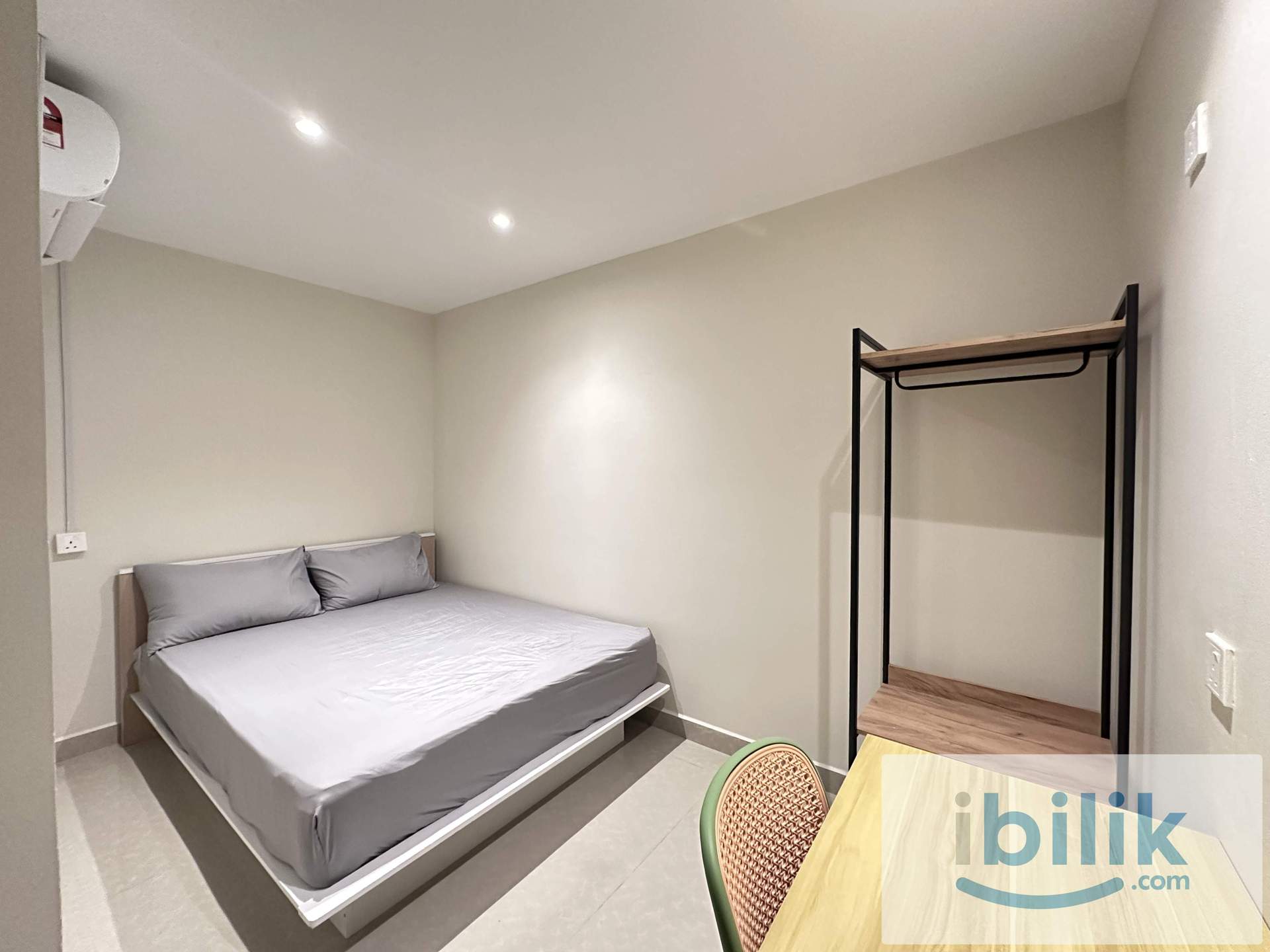 🚀 Grab Fast! Zero Deposit Master Room for Rent near LOT 10, Bukit Bintang 🛍️ - Image 5