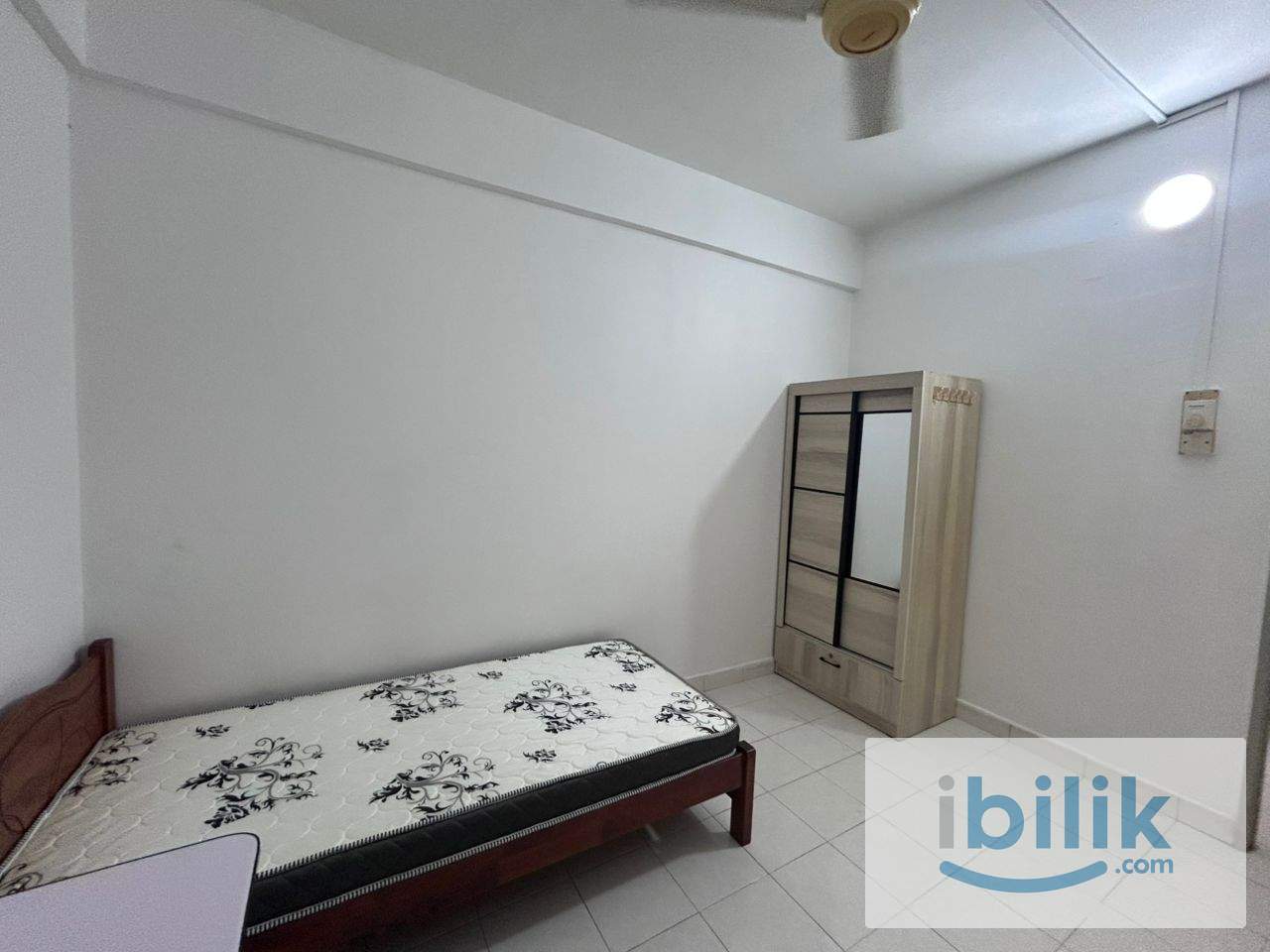 Private room (Male Only) BUTTERWORTH - Image 2