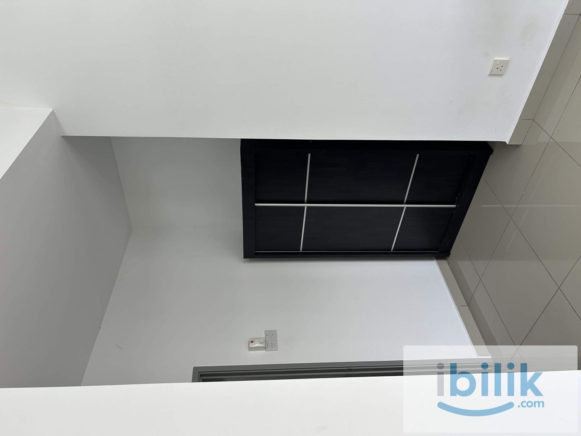 28 Residence Salak Tinggi [Near Nilai Inti and AEON] - Image 5