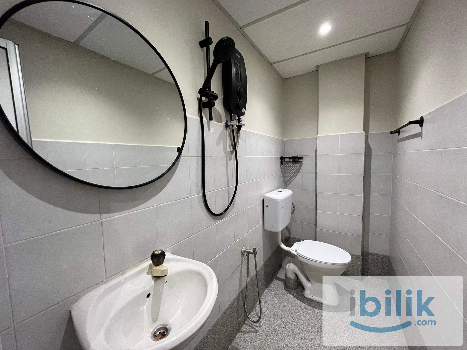 🔥 Co-Living Style Furnished Room for Rent near Jonker Walk, Melaka 🔥 - Image 3