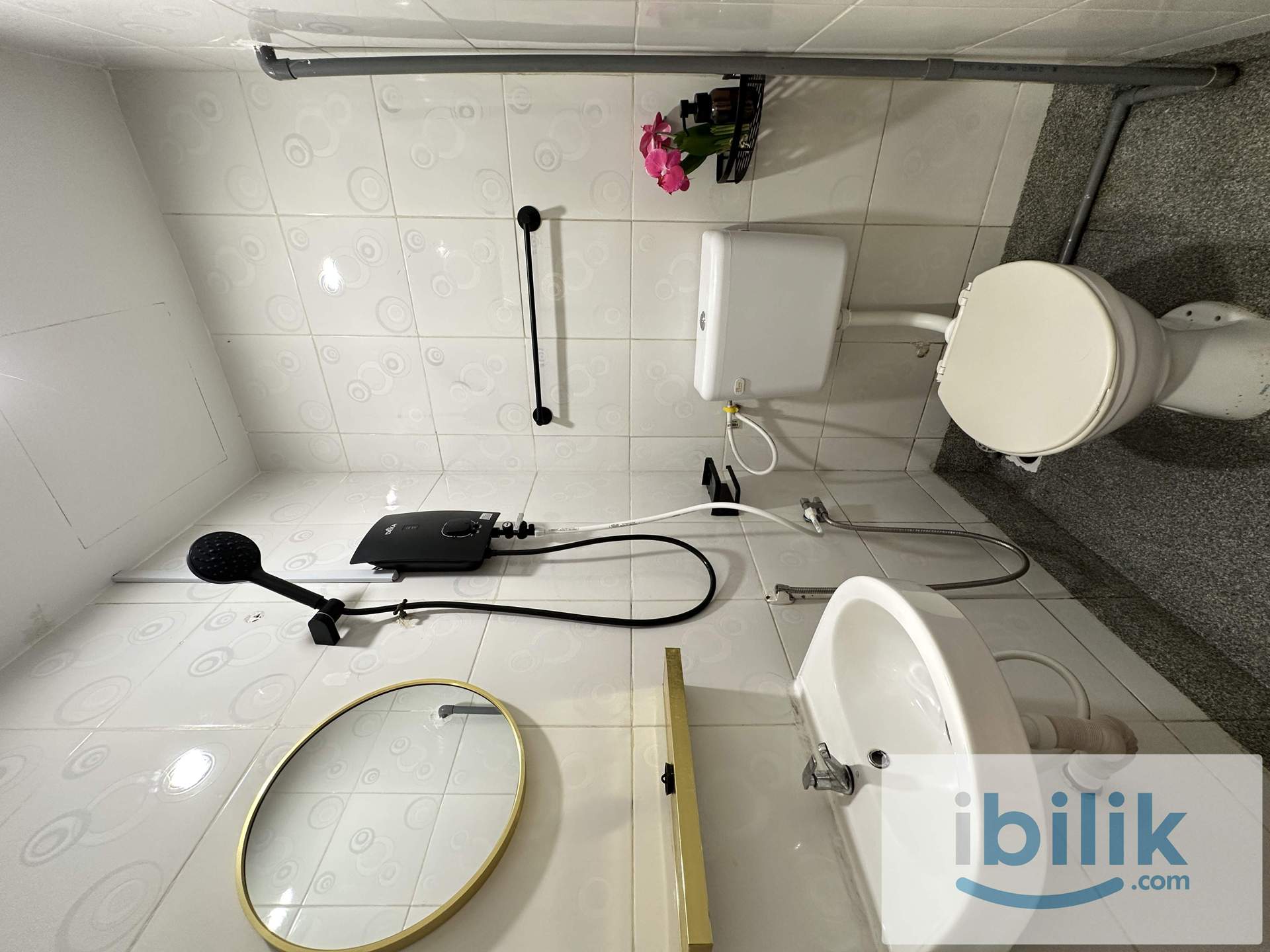 Fast Selling 🚀Furnish Room for Rent near Masjid Jamek LRT, Brickfield - Image 3