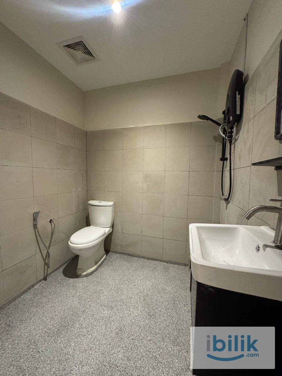 MRT Bukit Bintang🚆Zero Depo Furnish Room for Rent near Pudu, Pavilion - Image 5
