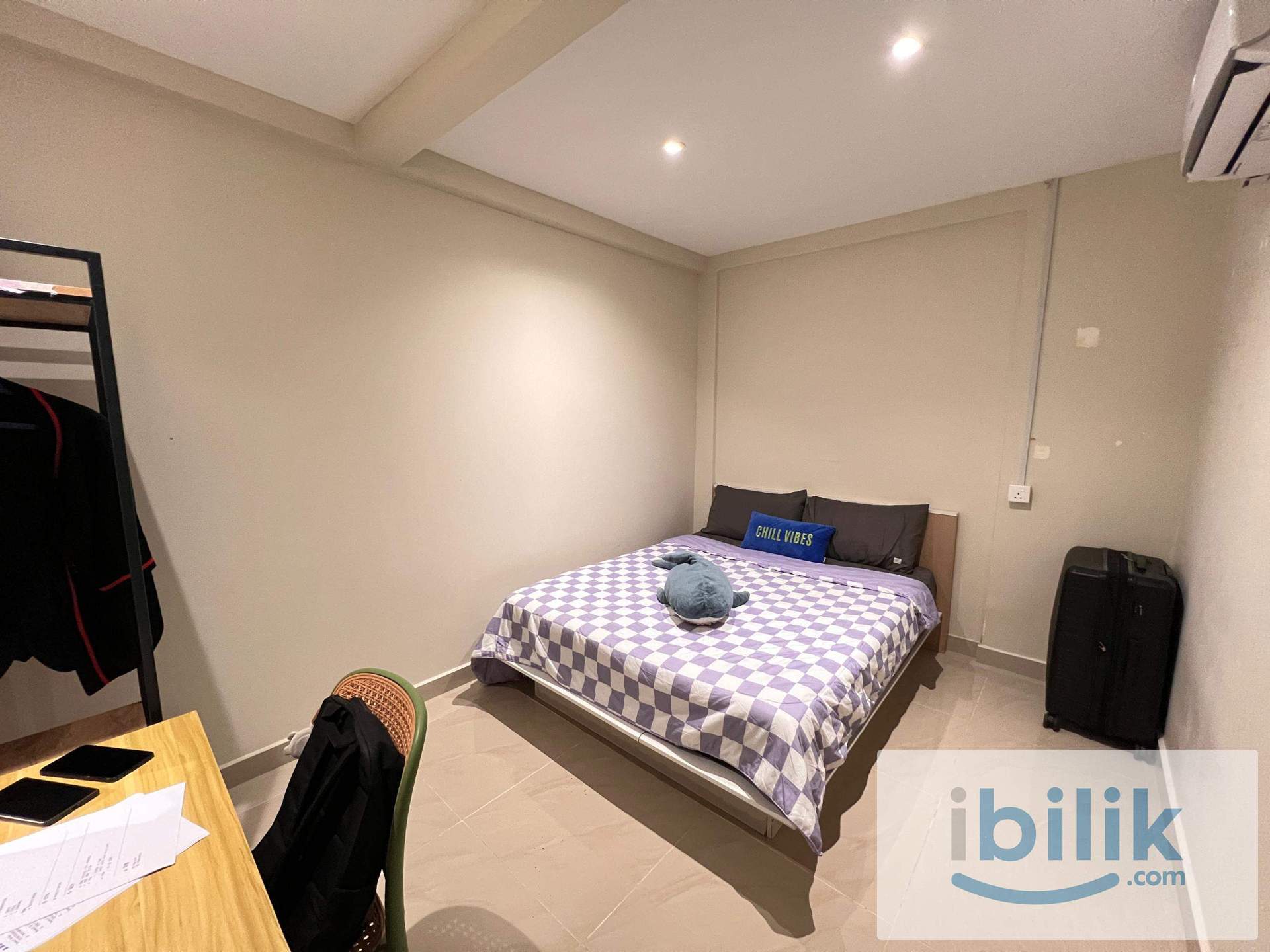MRT Bukit Bintang🚆Zero Depo Furnish Room for Rent near Pudu, Pavilion - Image 1