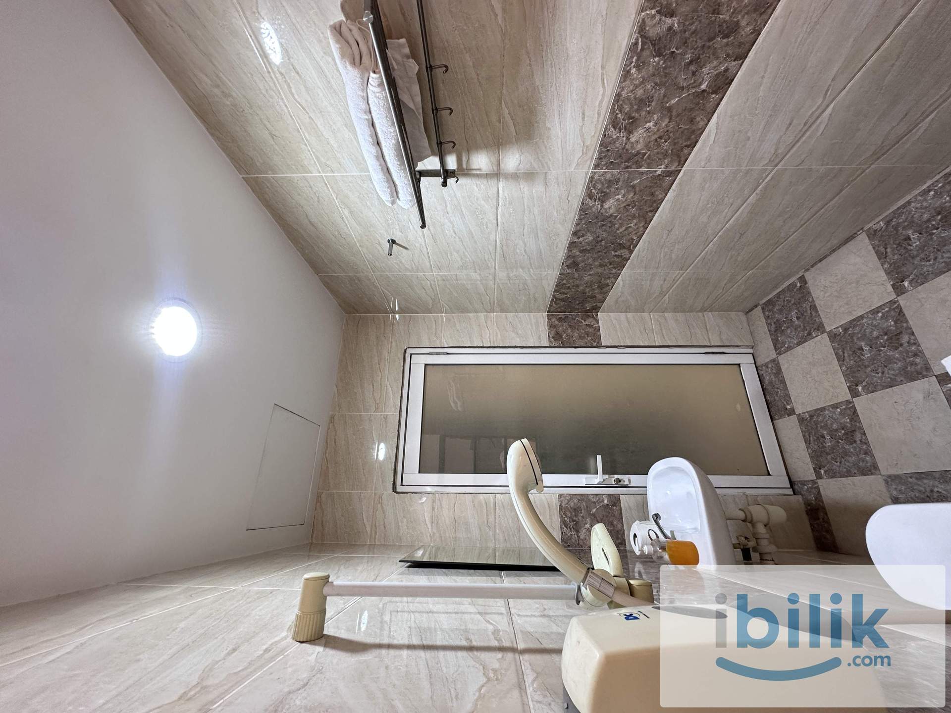 New Year Offer💕Zero Depo Master Room Rent near Sunway Pyramid - Image 3