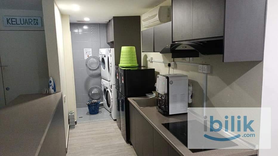 Only  🚶🏼 to Kelana Jaya LRT 🚂 Room for Rent at SS4 Kelana Jaya - Image 3