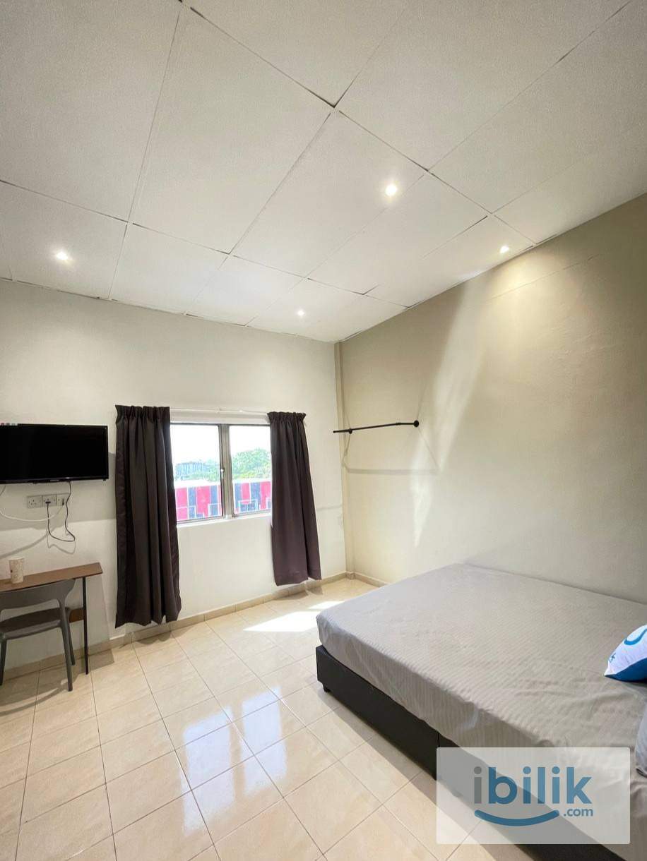PROMOTION ⏰ Near Kelana Jaya LRT 🚶 Room + Toilet for Rent @ SS3 - Image 4