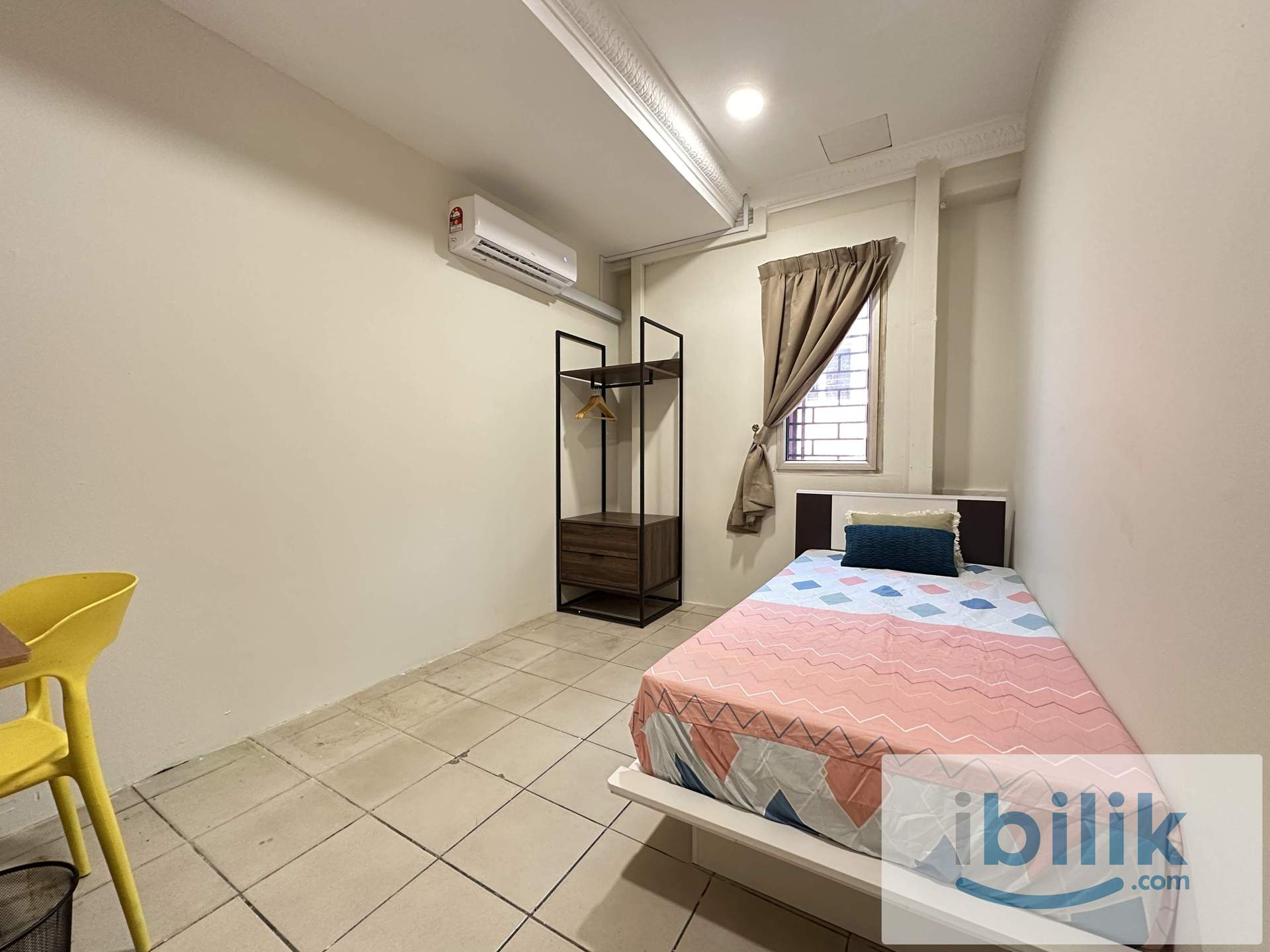 🌈 Easy Move In 🔑Zero Deposit Room for Rent near Pasar Seni, Petaling Street - Image 4