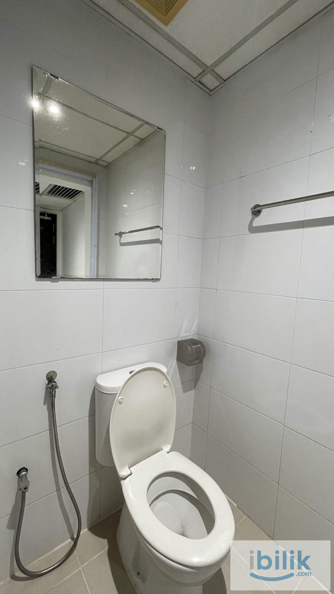BEST JULY OFFER🌈Single Private Room🛌5mins 🚗to Chan Sow Lin MRT Station - Image 4