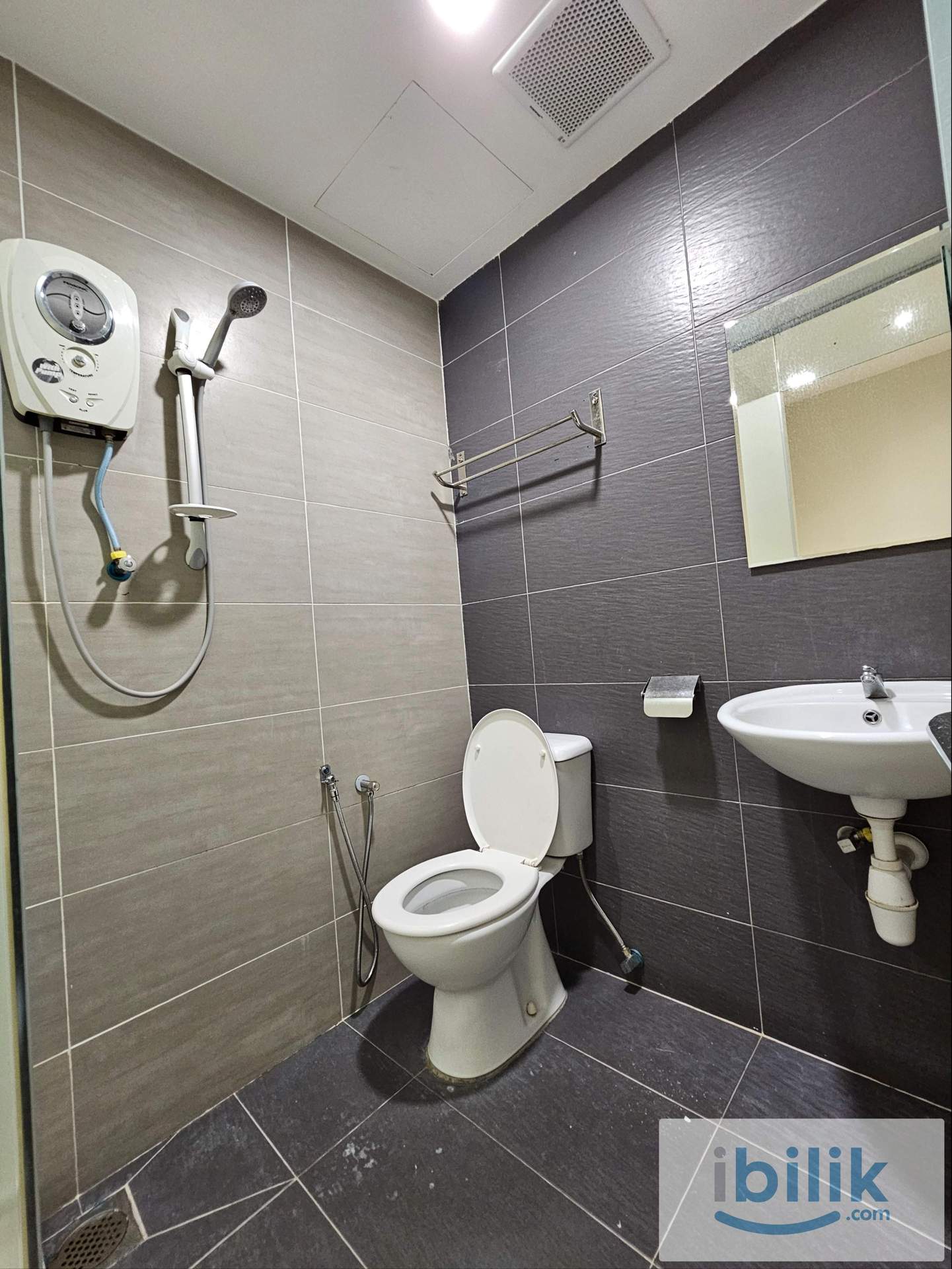 🔥 No Deposit Room – Limited Offer Room for Rent at Bandar Mahkota Cheras - Image 3
