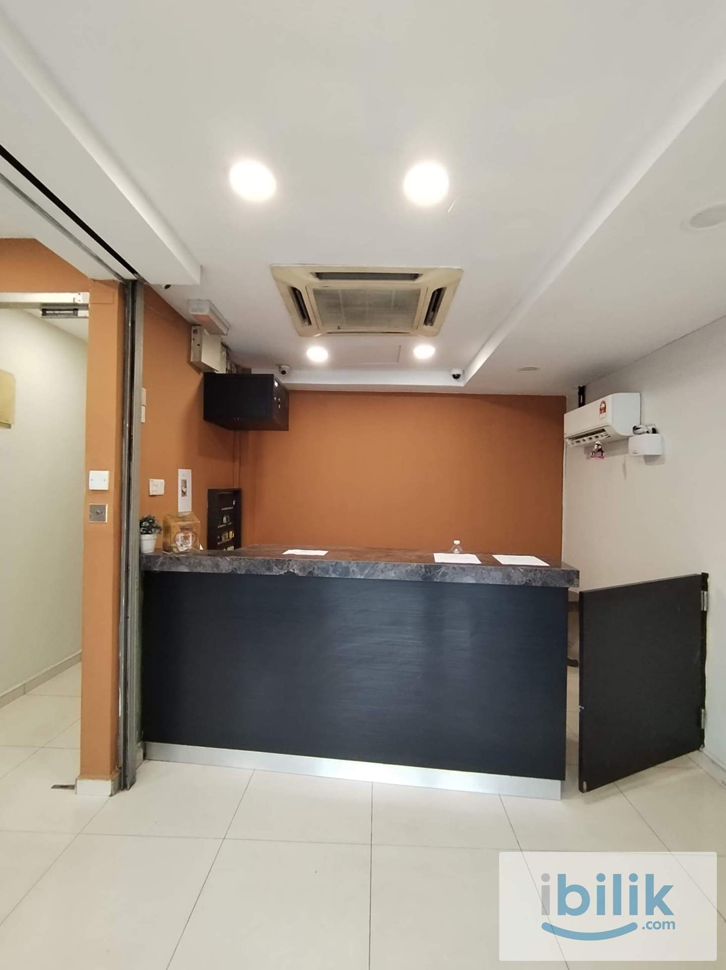 🎊 Special Offer – No Deposit Room For Rent near KTMB Serdang, Seri Kembangan - Image 1
