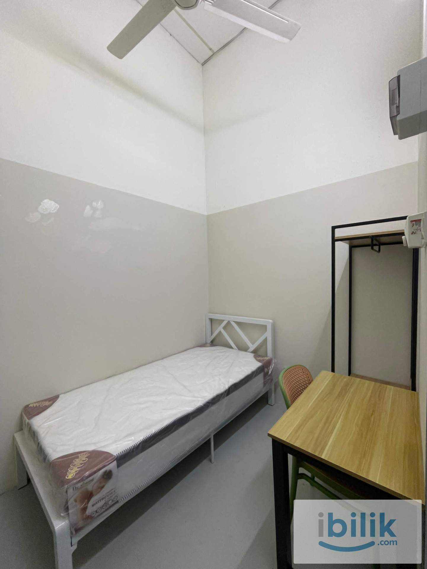 📢 Labor Day – Zero Deposit Deal Room for Rent at Kota Kemuning - Image 2