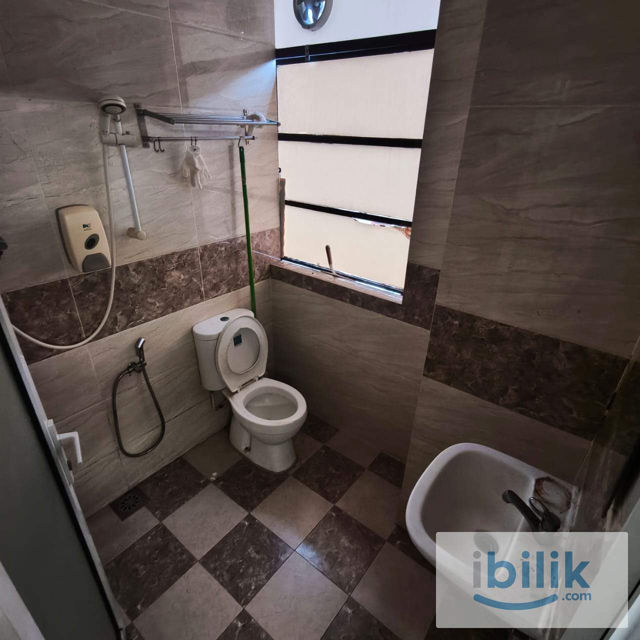 ZERO DEPO OFFER 💕Zero Depo Single Room Rent near Sunway Pyramid - Image 2