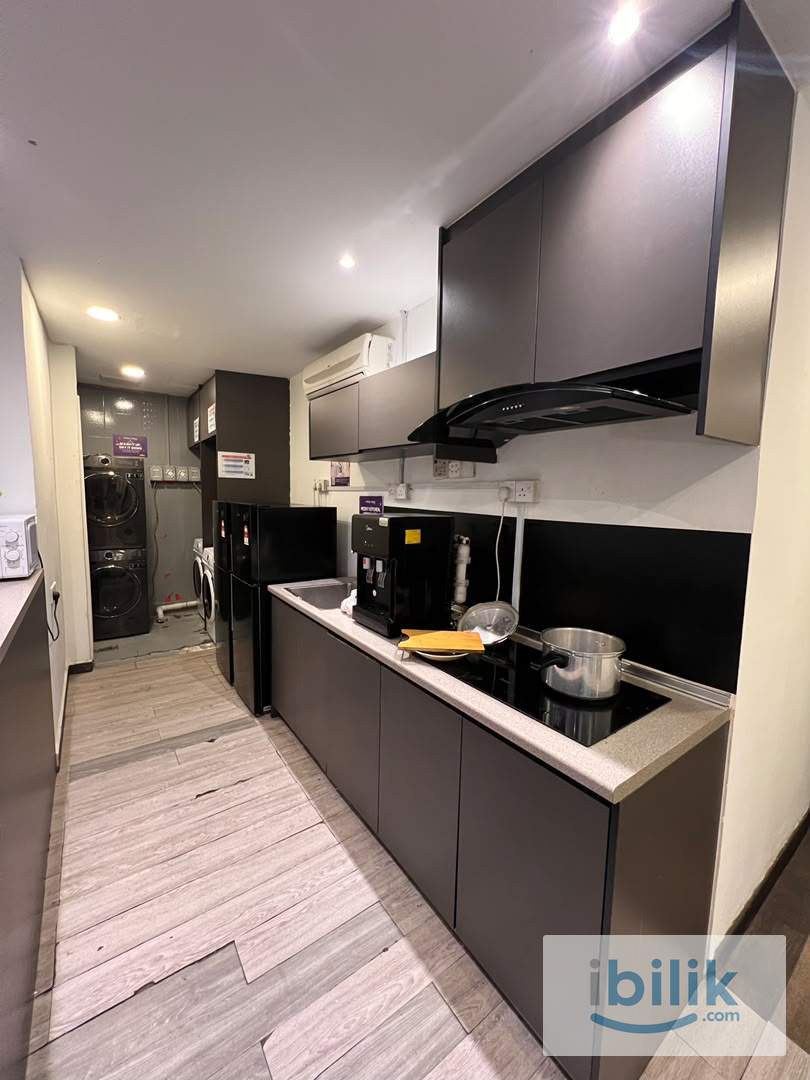 ALL YEAR PROMO 🌙 Near Kelana Jaya LRT 🚶 Room + Toilet for Rent at SS4 - Image 3