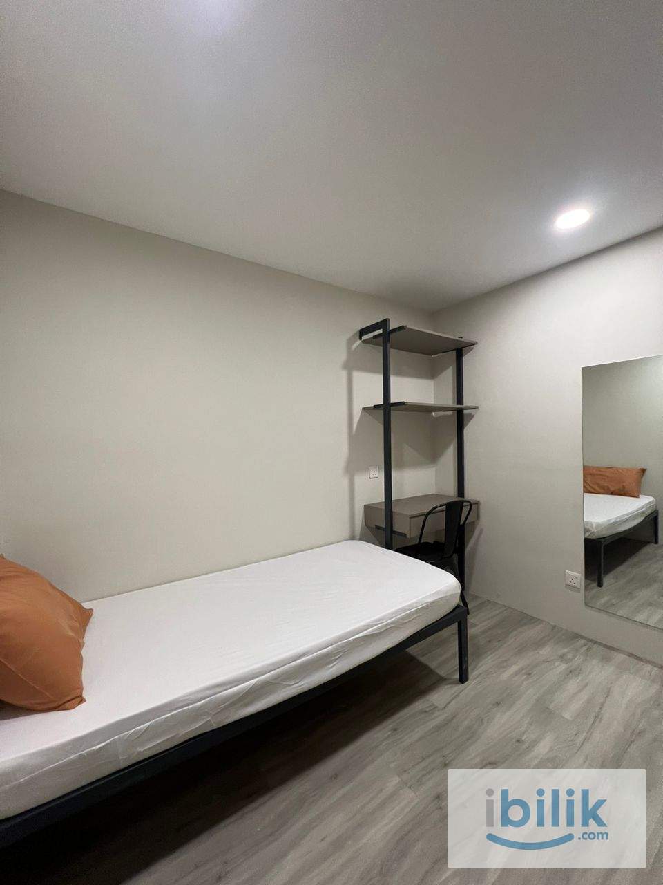 HOT OFFER📍Budget Price Furnished Single Room for Rent @ USJ 21 - Image 1