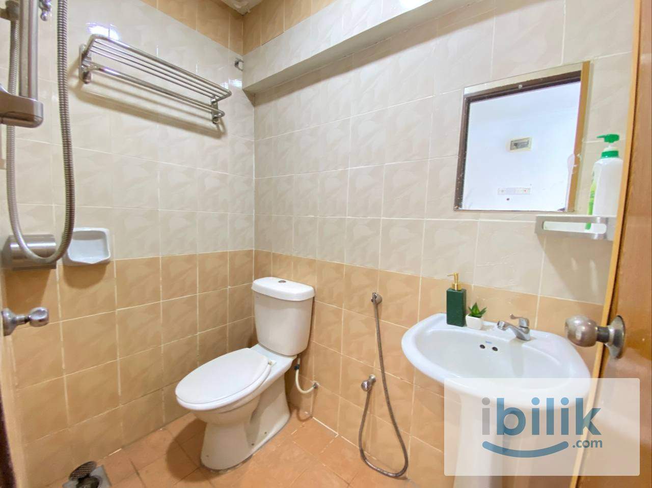 Labor Day Promo ⭐ Zero Depo Room for Rent near LRT Masjid Jamek - Image 6