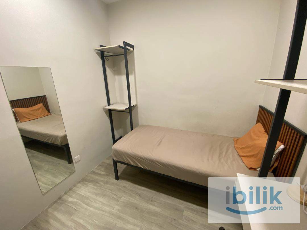 Near LRT USJ21 ❗ Zero Deposit Room with Sharing Toilet @ USJ 21 - Image 6