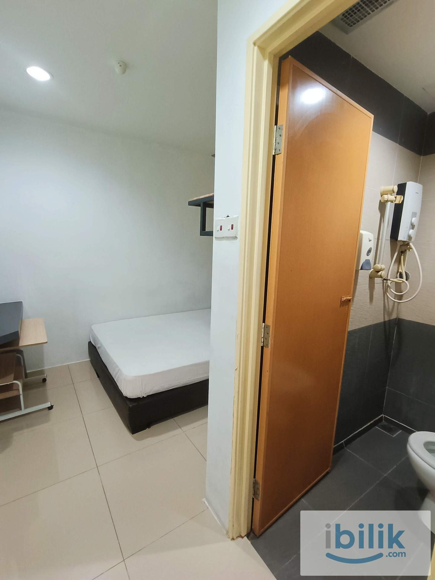 No Deposit ❗ Bilik Sewa + Private Toilet at SS6 Kelana Jaya near Paradigm Mall - Image 3
