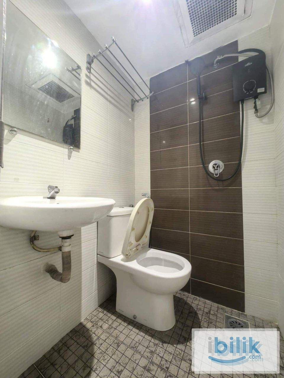 CHEAP PROMO😍ZERO DEPOSIT⚡IMMIEDIATELY MOVE IN - Image 3
