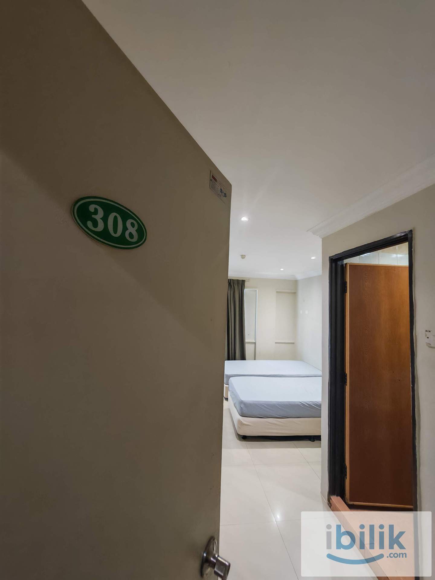 Walking Distance To PNB118❗🤩, Master Room⚠️ May Promo 🌟 - Image 4